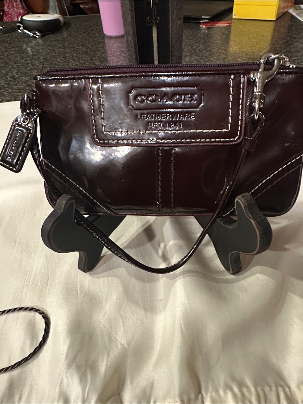 Coach Glossy Patent Leatherware Wristlet in Dark Brown w/hangtag